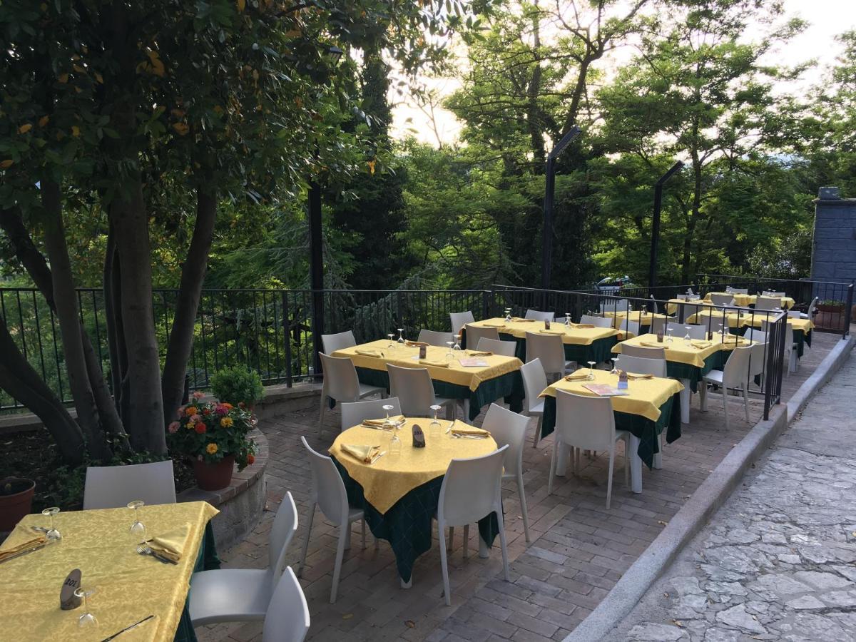 فيلا Agriturismo Le Francesche نوسيرا أومبرا المظهر الخارجي الصورة